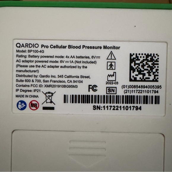 Qardio Blood Pressure Monitor / Used excellent condition - Picture 5 of 8